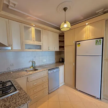 아파트 Sa Apartments! Family 2bd Flat 150m To The *